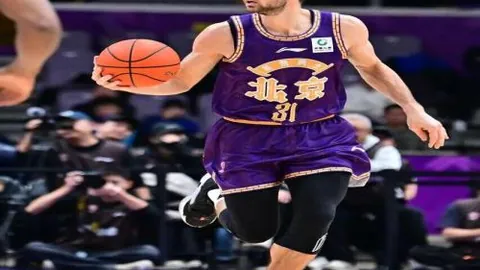 传奇球迷离世前的最后对话：戴琳沉默之谜？众筹善款，他坚决分文不取！