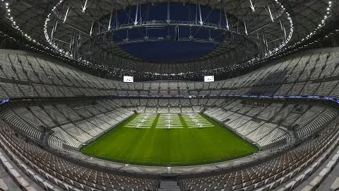 “火箭官方点赞三将，格林达成里程碑，12战11胜超越哈登，最强阵容初现端倪”